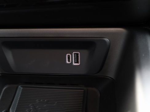 New 2025 Alfa Romeo Tonale w/ Premium Package image 22