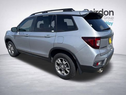 Used 2023 Honda Passport TrailSport image 5