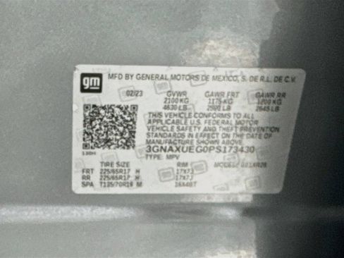 Used 2023 Chevrolet Equinox LT AWD/4WD image 35
