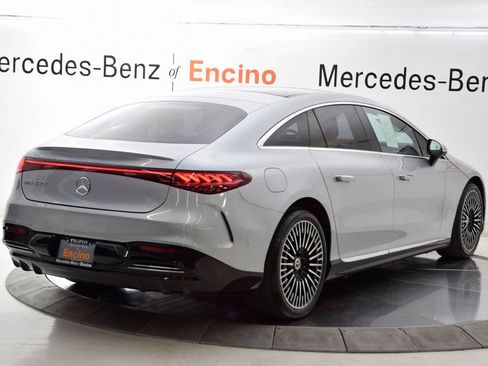 Used 2022 Mercedes-Benz EQS 450+ Sedan image 6
