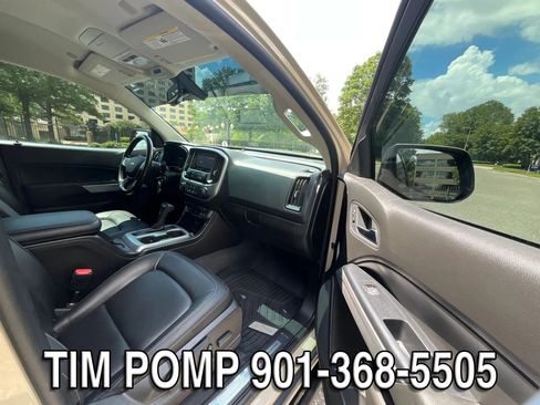 Used 2021 Chevrolet Colorado ZR2 w/ Colorado ZR2 Bison Edition AWD/4WD image 15