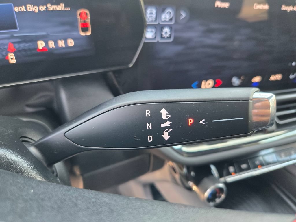 Used 2024 Chevrolet Equinox EV RS w/ LPO, Trailering Package FWD image 14