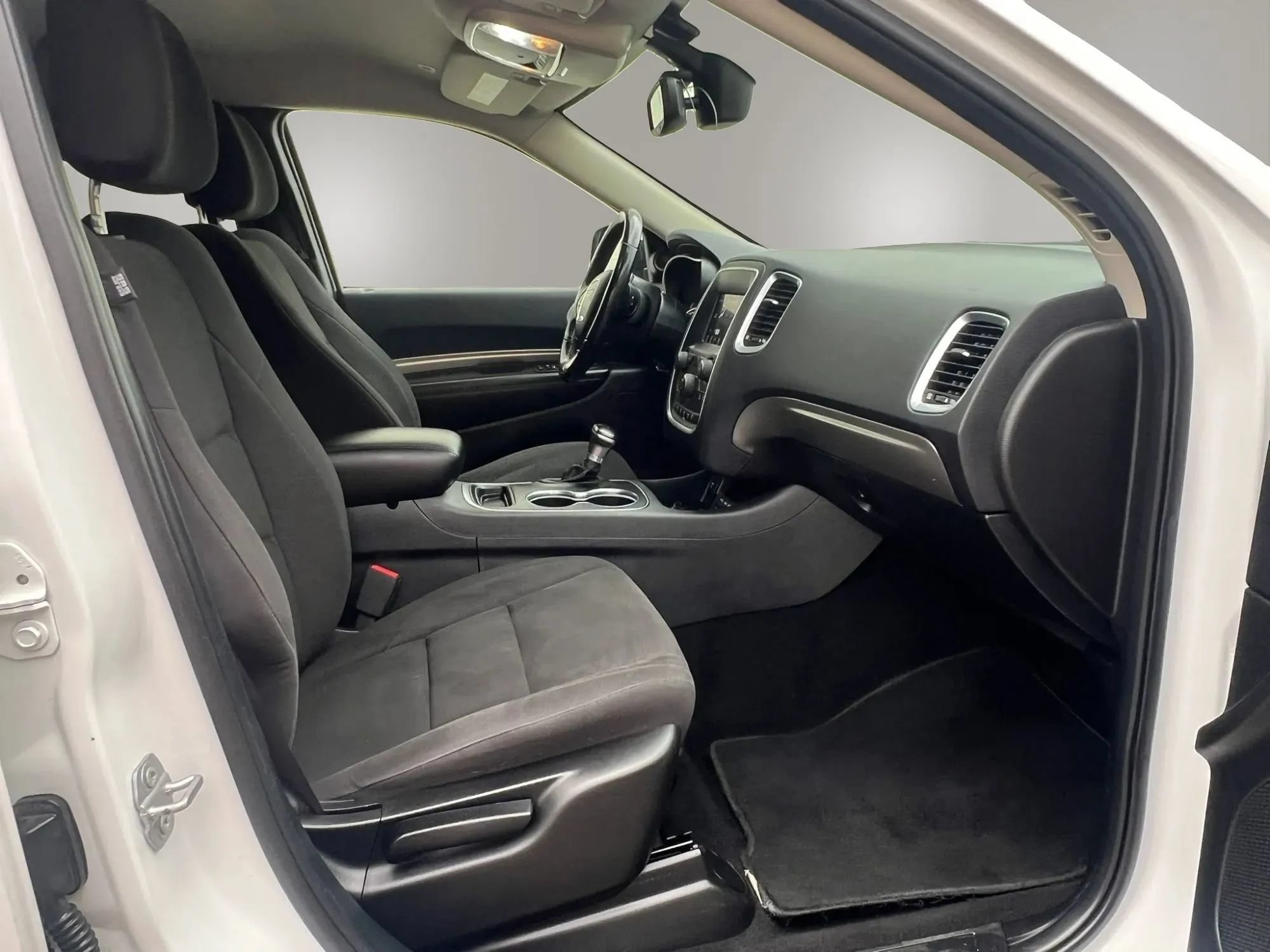 Used 2019 Dodge Durango SXT AWD/4WD image 32
