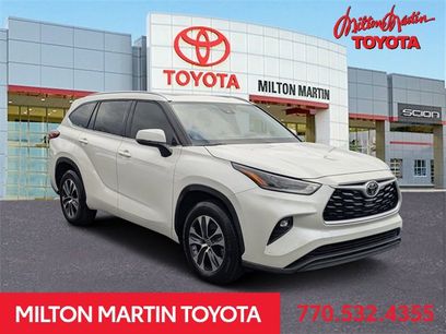 Certified 2021 Toyota Highlander XLE