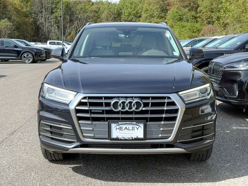 Used 2020 Audi Q5 2.0T Premium w/ Convenience Package image 2
