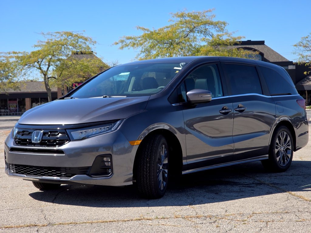 New 2027 Honda Odyssey Touring image 24