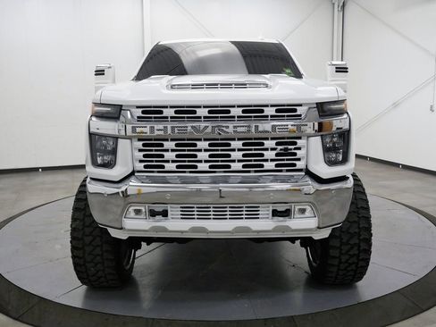 Used 2020 Chevrolet Silverado 2500 LT w/ All Star Edition image 2
