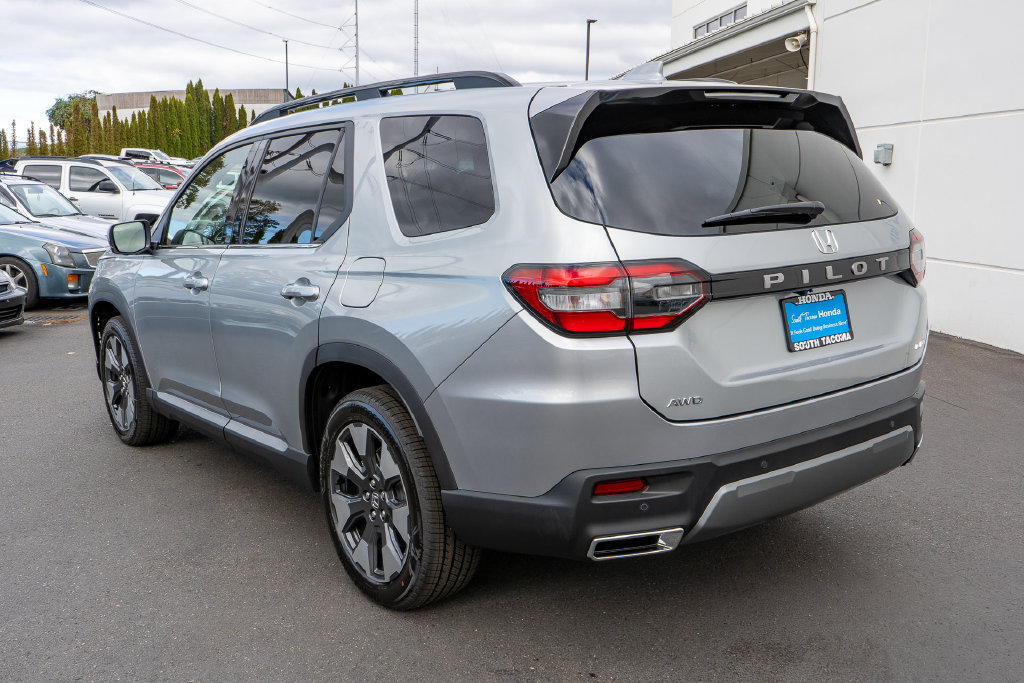 New 2026 Honda Pilot Elite image 8