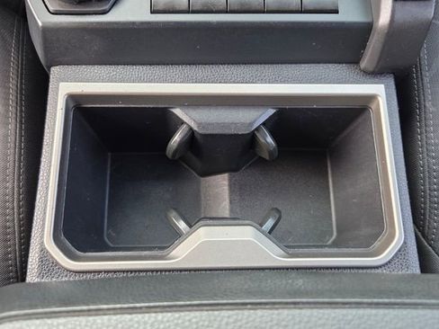 Used 2024 Toyota Tacoma SR5 image 18