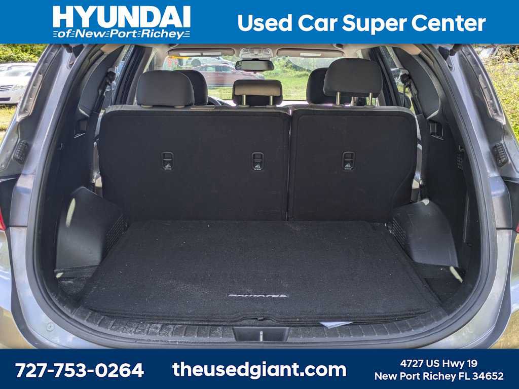 Used 2019 Hyundai Santa Fe SEL FWD image 9