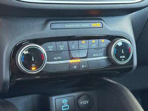 Certified 2022 Ford Escape SE w/ Convenience Package FWD image 23