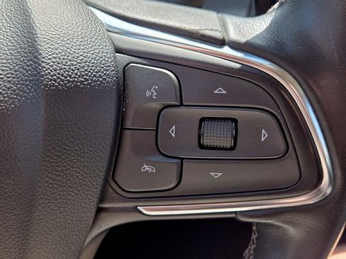 Used 2023 Buick Envision Preferred FWD image 30