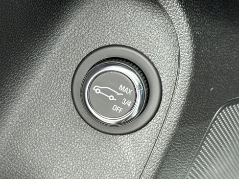 New 2026 Buick Envista Sport Touring FWD image 31