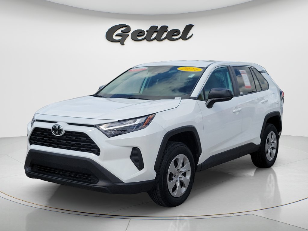 Certified 2024 Toyota RAV4 LE FWD image 1