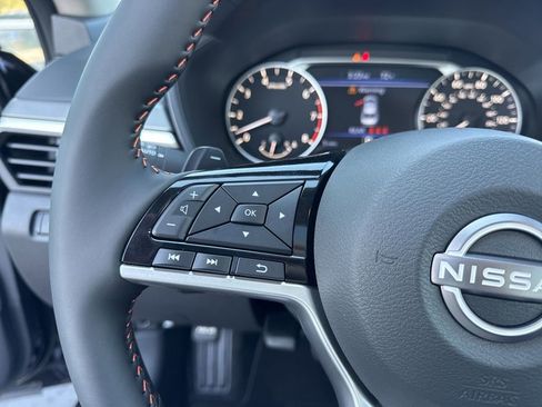 New 2026 Nissan Altima 2.5 SR w/ SR Midnight Edition Package image 27