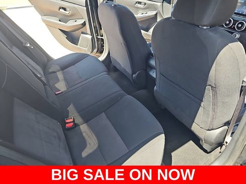 Used 2023 Nissan Sentra SR w/ Midnight Edition Package FWD image 11