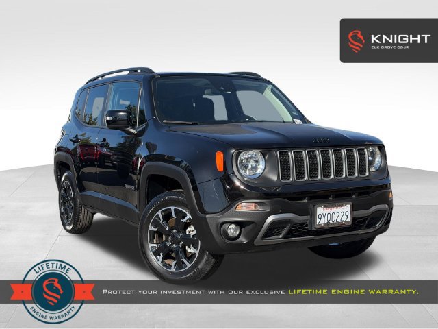 Used 2023 Jeep Renegade Latitude AWD/4WD image 1