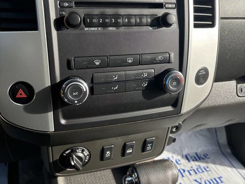 Used 2012 Nissan Xterra PRO-4X image 15