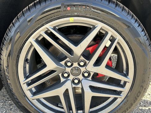 New 2026 Ford Explorer ST w/ Sun And Sound Package image 5