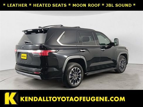 Used 2023 Toyota Sequoia Limited image 5