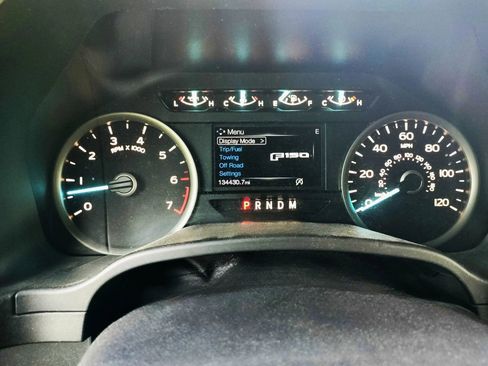 Used 2018 Ford F150 XLT w/ Equipment Group 302A Luxury AWD/4WD image 27