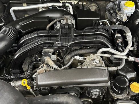 Used 2023 Subaru Outback Limited image 7