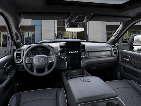 New 2026 RAM 2500 Laramie AWD/4WD image 14