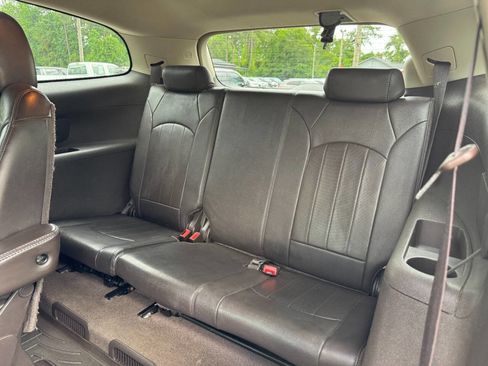 Used 2014 Buick Enclave Leather w/ Trailering Provision Package FWD image 13