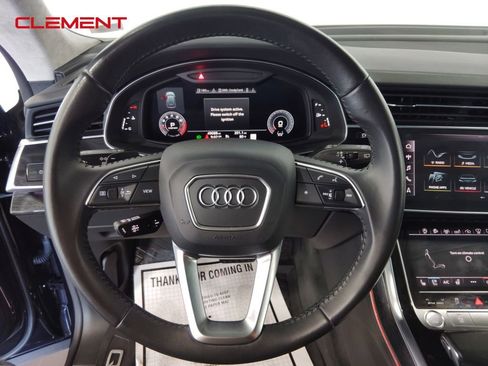 Used 2019 Audi Q8 Prestige image 10