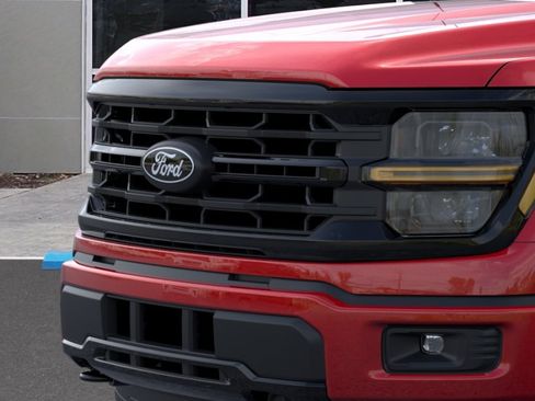 New 2026 Ford F150 XLT w/ XLT Black Appearance Package AWD/4WD image 17