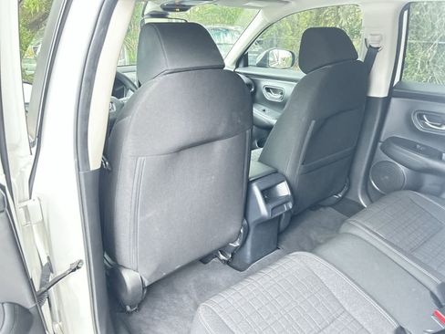 Used 2024 Honda HR-V LX image 12