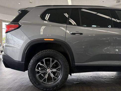 Used 2024 GMC Acadia AT4 w/ Luxury Package AWD/4WD image 6