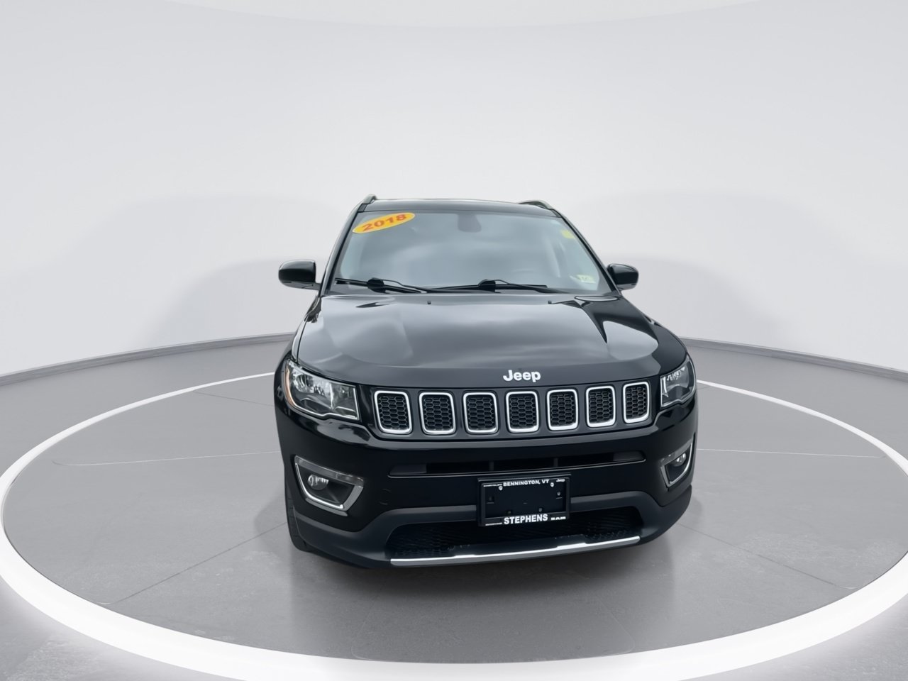 Used 2018 Jeep Compass Limited w/ Navigation Group AWD/4WD image 4