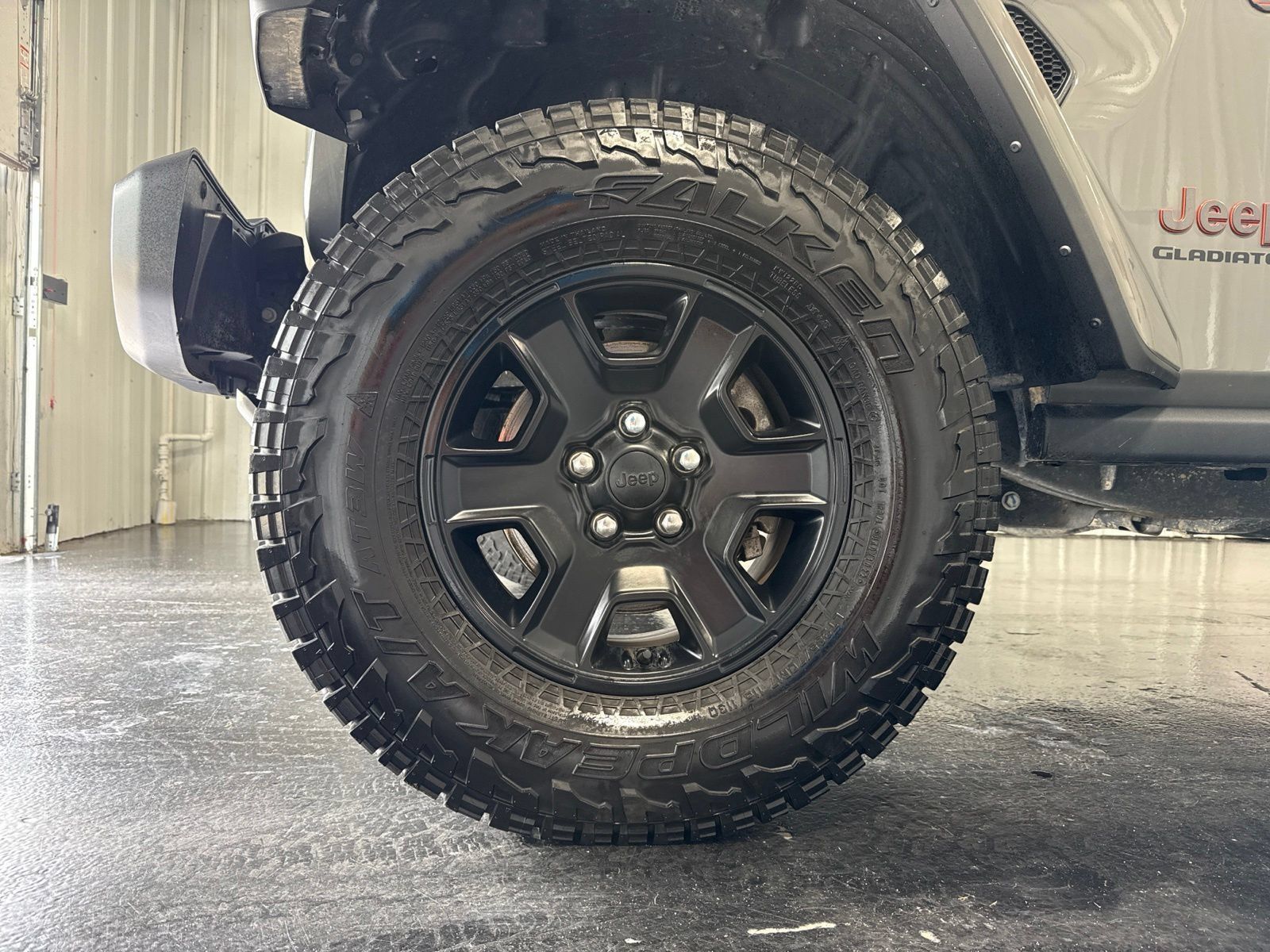 Used 2022 Jeep Gladiator Mojave w/ LED Lighting Group AWD/4WD image 6
