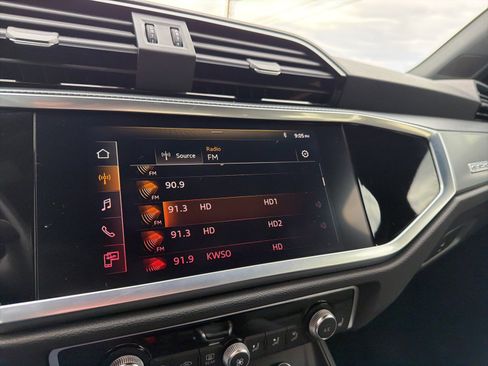 Used 2021 Audi Q3 2.0T Premium Plus w/ Premium Plus Package image 27