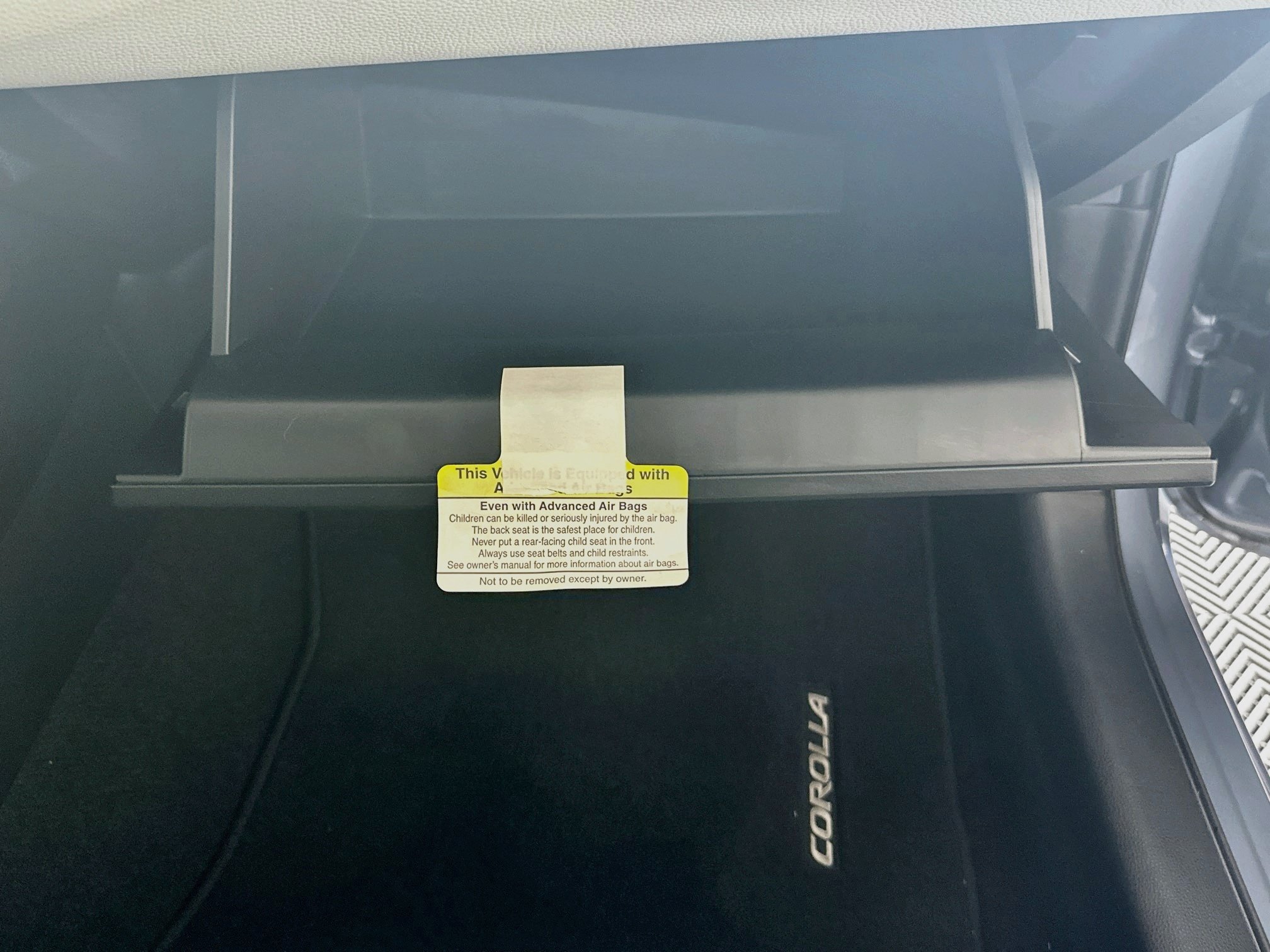 Certified 2024 Toyota Corolla LE FWD image 31