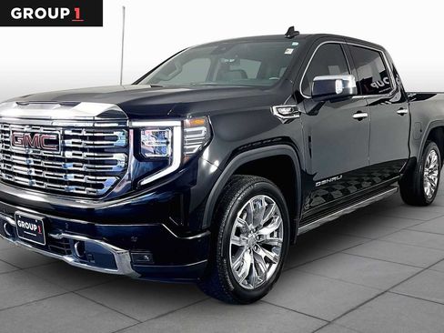 Used 2025 GMC Sierra 1500 Denali w/ Denali Reserve Package AWD/4WD image 1