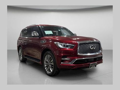 Used 2021 INFINITI QX80 Sensory w/ All-Season Package AWD/4WD image 1