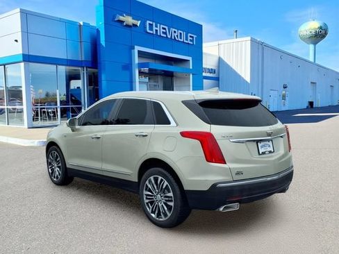 Used 2017 Cadillac XT5 Premium Luxury AWD/4WD image 6