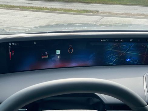 New 2026 Lincoln Nautilus Reserve w/ Jet Appearance Package image 11