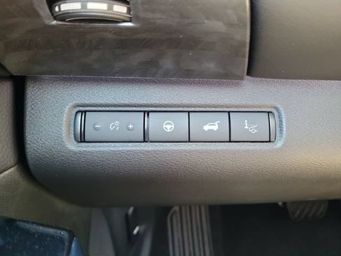 New 2026 Nissan Pathfinder Platinum w/ Cargo Package AWD/4WD image 22