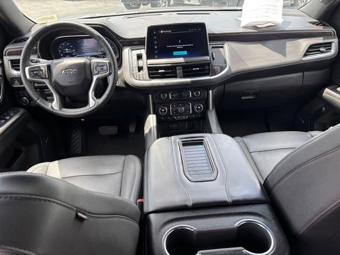 Used 2023 Chevrolet Suburban Z71 w/ Luxury Package AWD/4WD image 26
