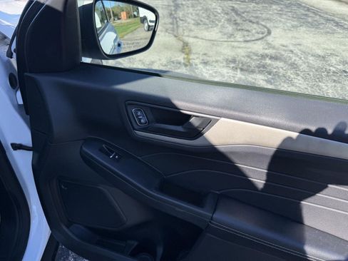 Used 2022 Ford Escape SE image 46