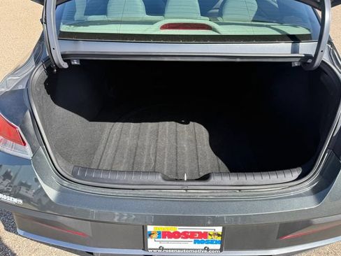 Used 2024 Hyundai Elantra SEL FWD image 21