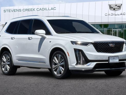 Used 2020 Cadillac XT6 Premium Luxury AWD/4WD image 1