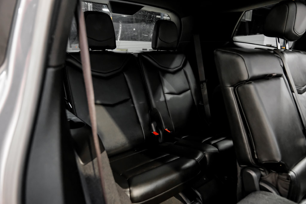 Used 2021 Cadillac XT6 Luxury FWD image 46