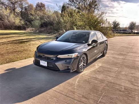 Certified 2023 Honda Civic Touring image 2