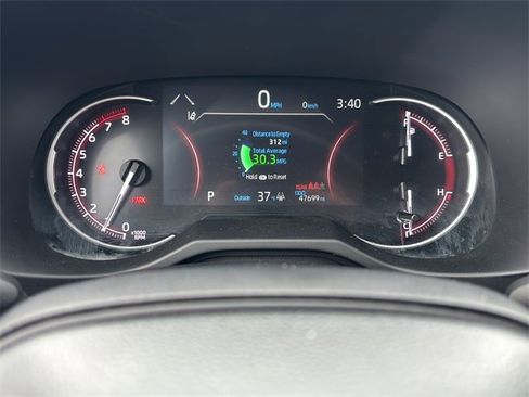 Used 2024 Toyota RAV4 LE image 21