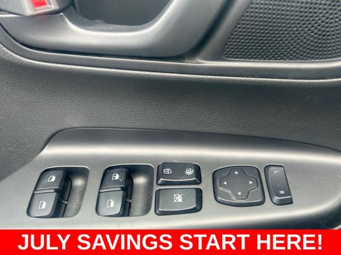 Used 2019 Hyundai Kona SE FWD image 25