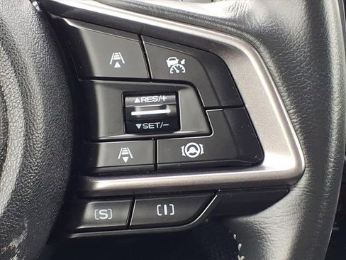 Used 2023 Subaru Forester Premium image 12